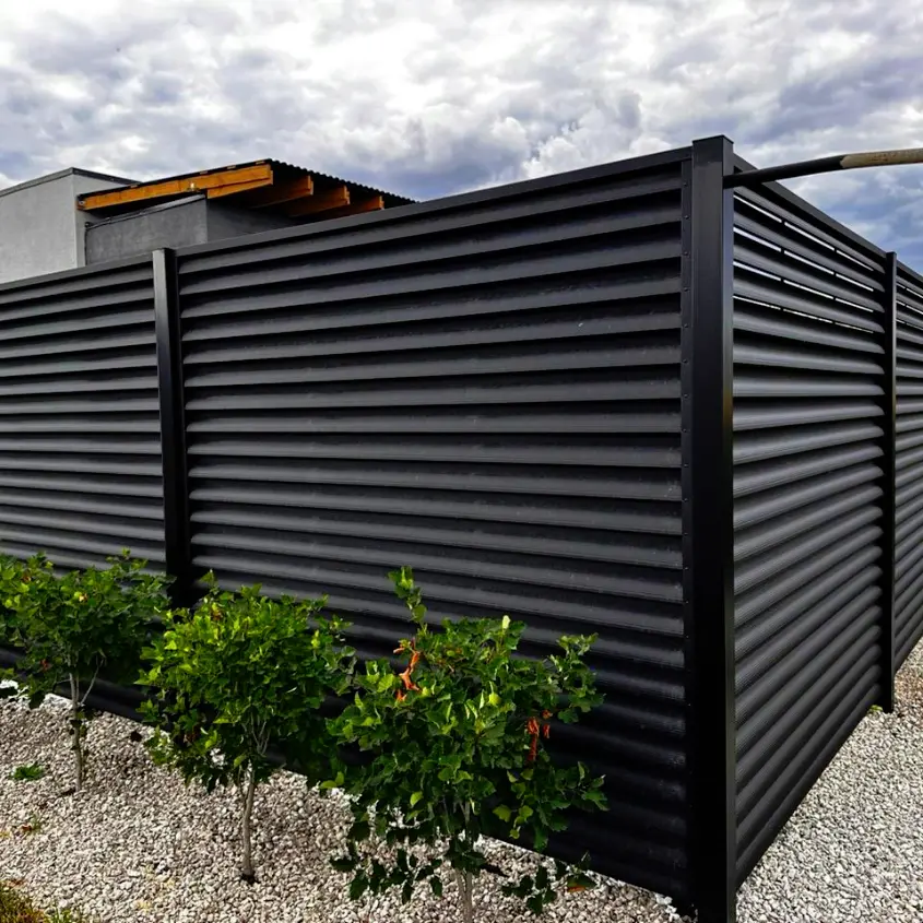 Фото 2 забор Еврожалюзи RAL9005 МАТТЕ Черный двусторонний